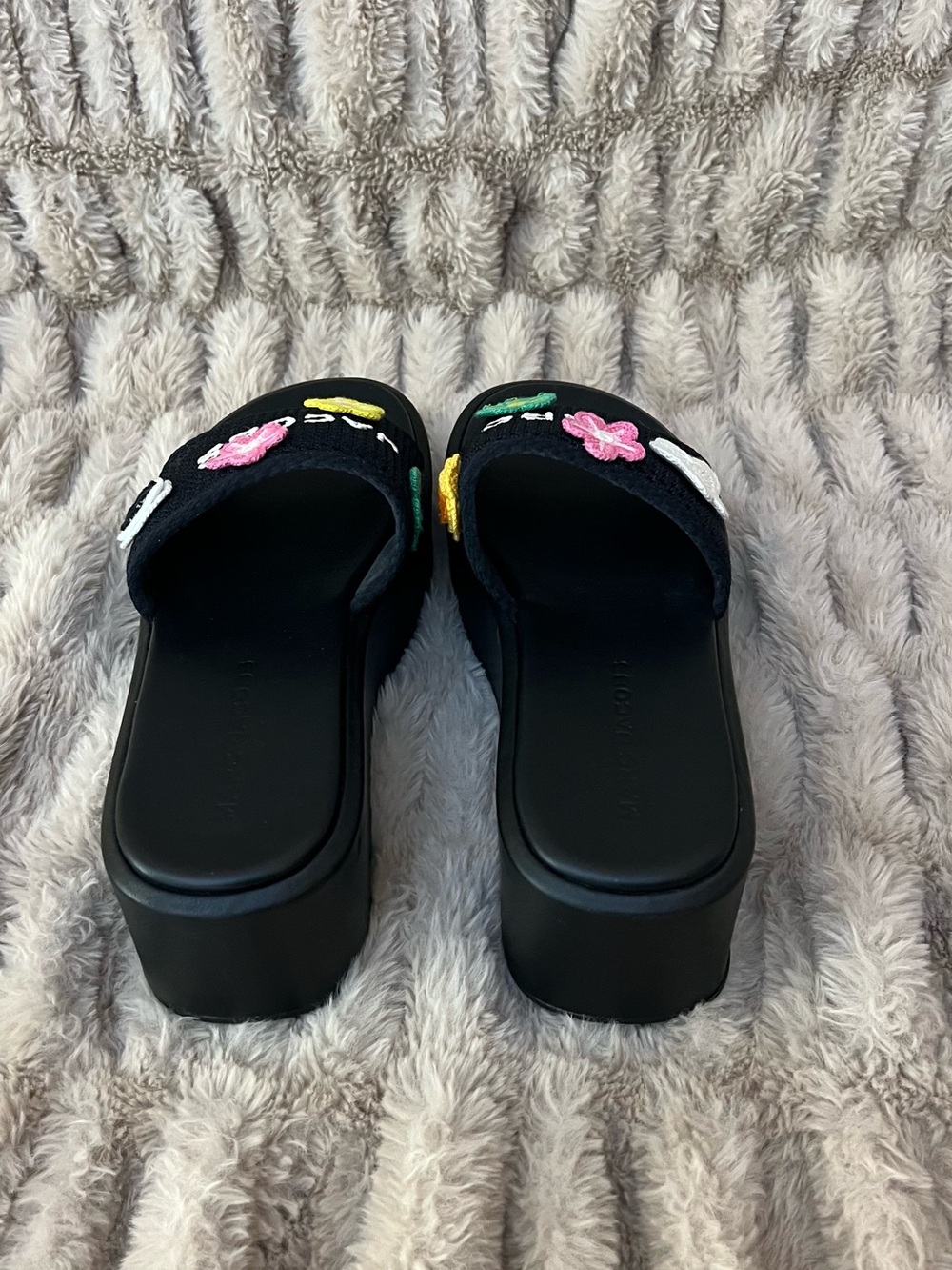 Marc Jacobs Black womens Floral Embroidered platform Slides size 9.5 - Picture 2 of 10